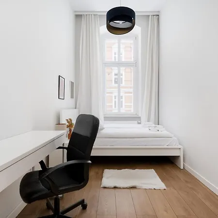 Apartment Roosevelta 25 Center By Solarento